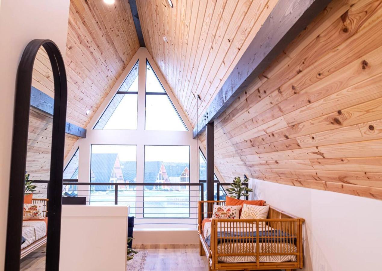 Gruene Daze Chalet - Stylish Aframe - Escape The Ordinary نيو بروانفيلز المظهر الخارجي الصورة