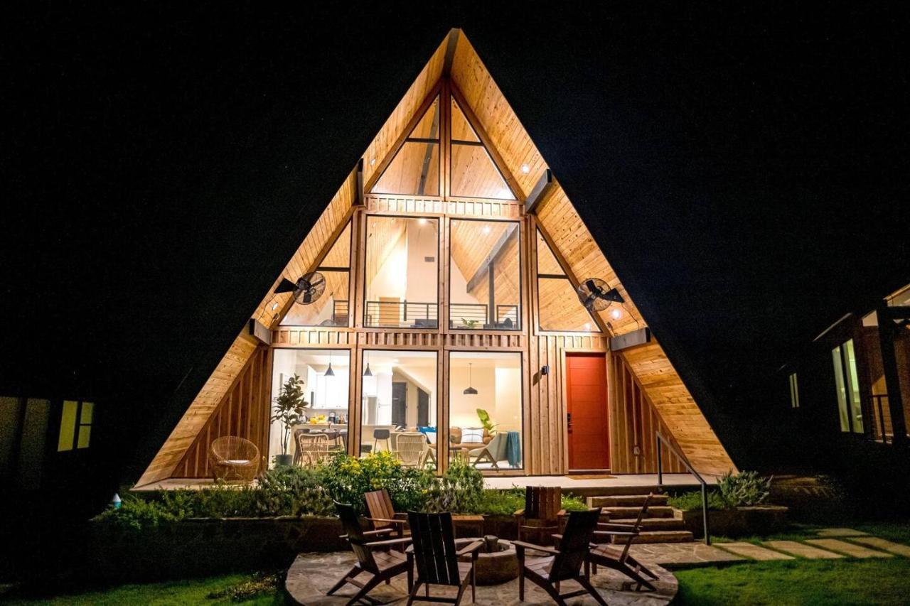 Gruene Daze Chalet - Stylish Aframe - Escape The Ordinary نيو بروانفيلز المظهر الخارجي الصورة